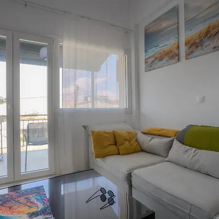Center Apartman *